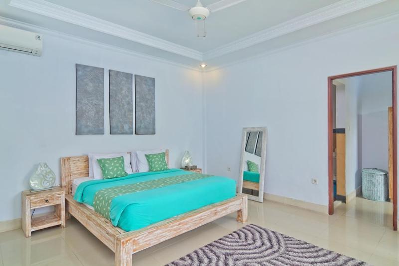 Alam Biru * Sanur (Bali)
